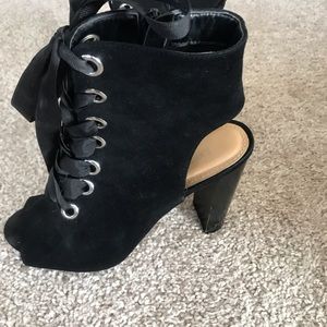 Black Lace up sandals